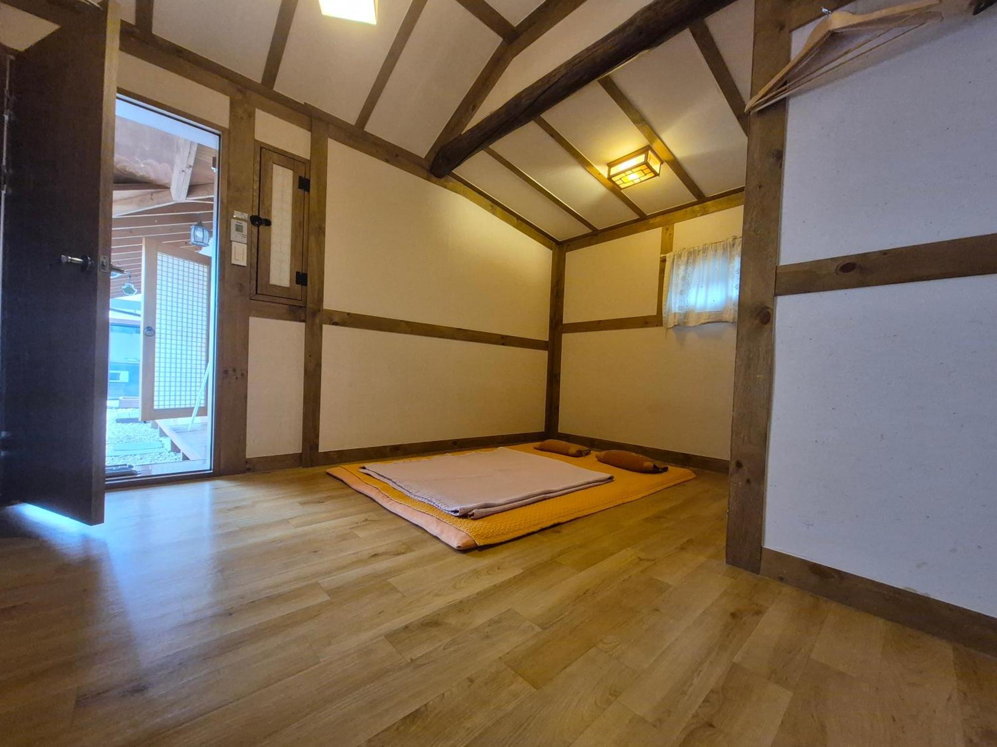 Jeonju Tosarang Guesthouse Habitación foto