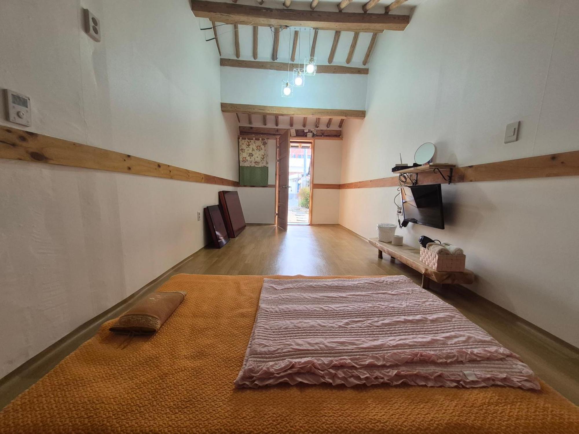 Jeonju Tosarang Guesthouse Habitación foto